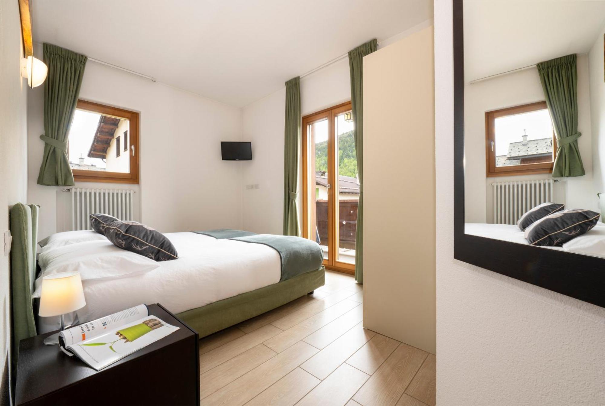 Vera Apartment Livigno Buitenkant foto