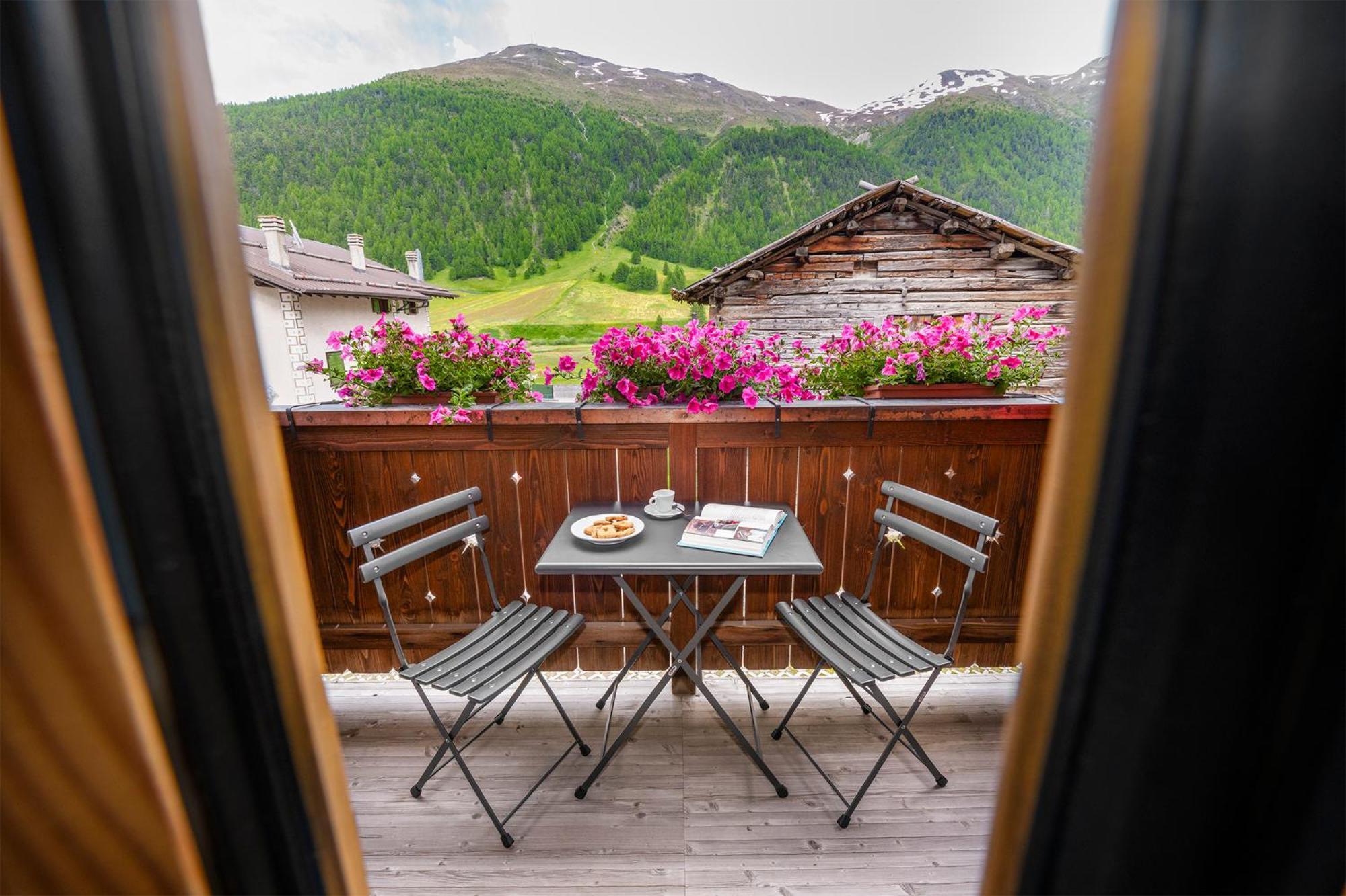 Vera Apartment Livigno Buitenkant foto